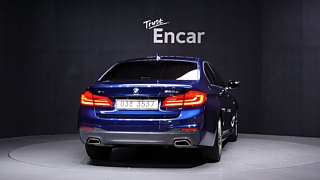 BMW 5-SERIES G30 2018