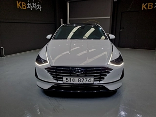HYUNDAI SONATA DN8 2019