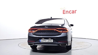 HYUNDAI GRANDEUR IG 2018
