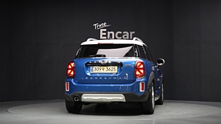 MINI COUNTRYMAN COOPER D 2021