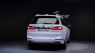 BMW X7 G07 2020