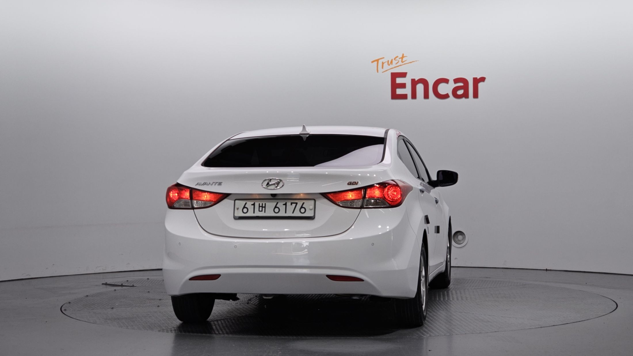 HYUNDAI AVANTE MD 2013