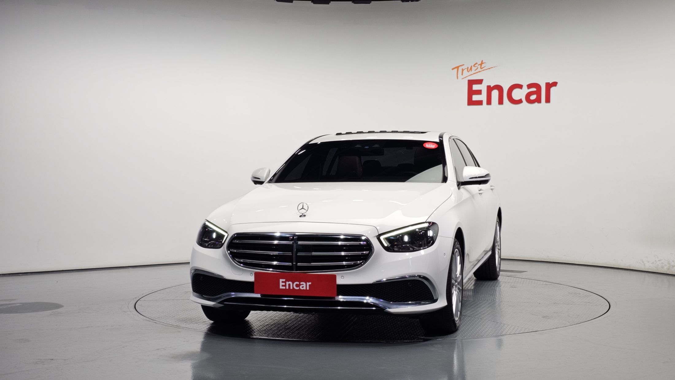 MERCEDES BENZ E-CLASS W213 2021