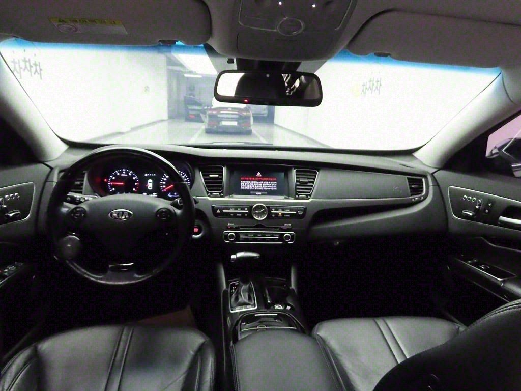 KIA K9 2014