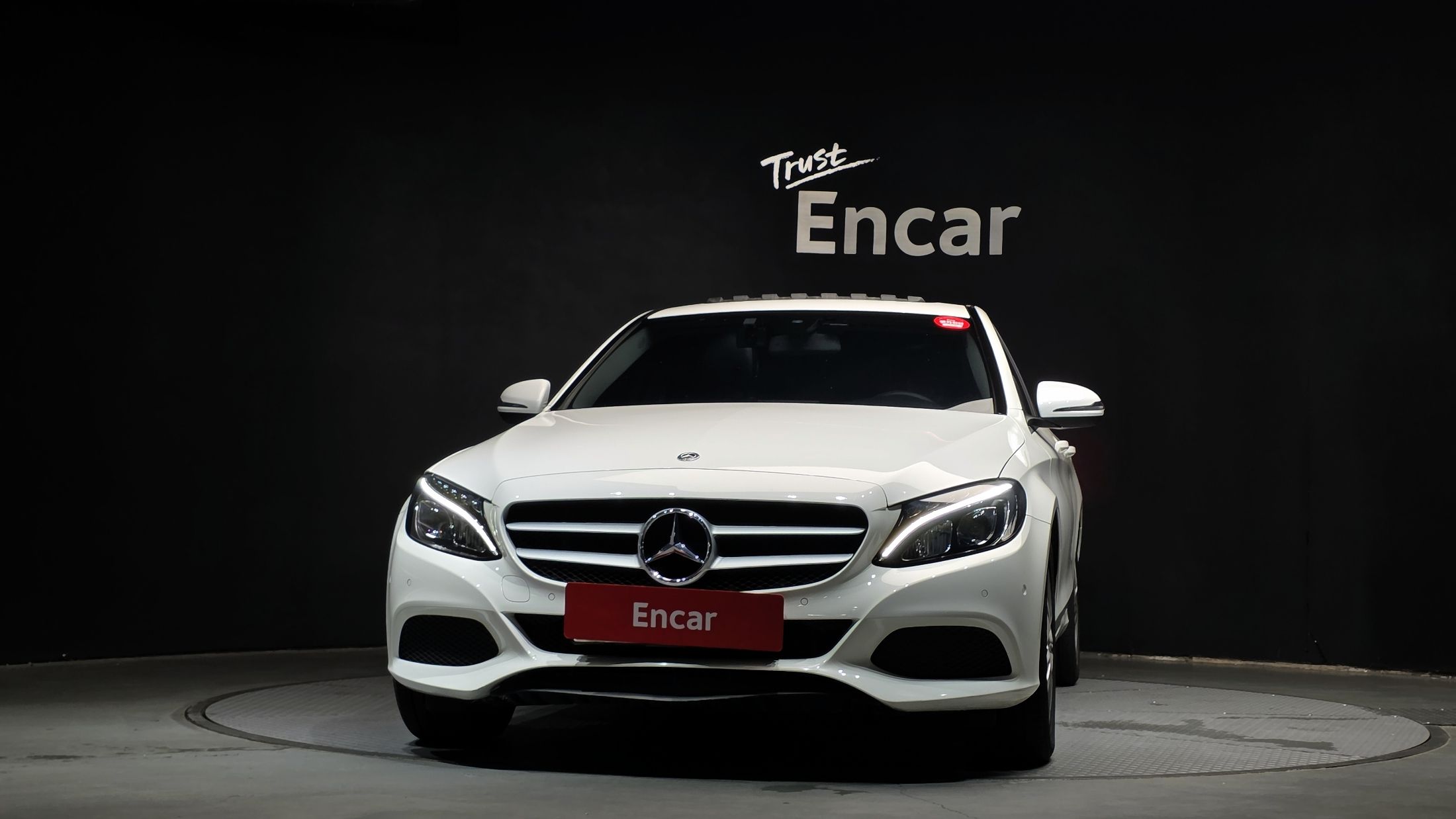 MERCEDES BENZ C-CLASS W205 2018