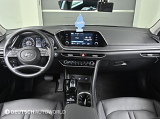 HYUNDAI SONATA DN8 2021