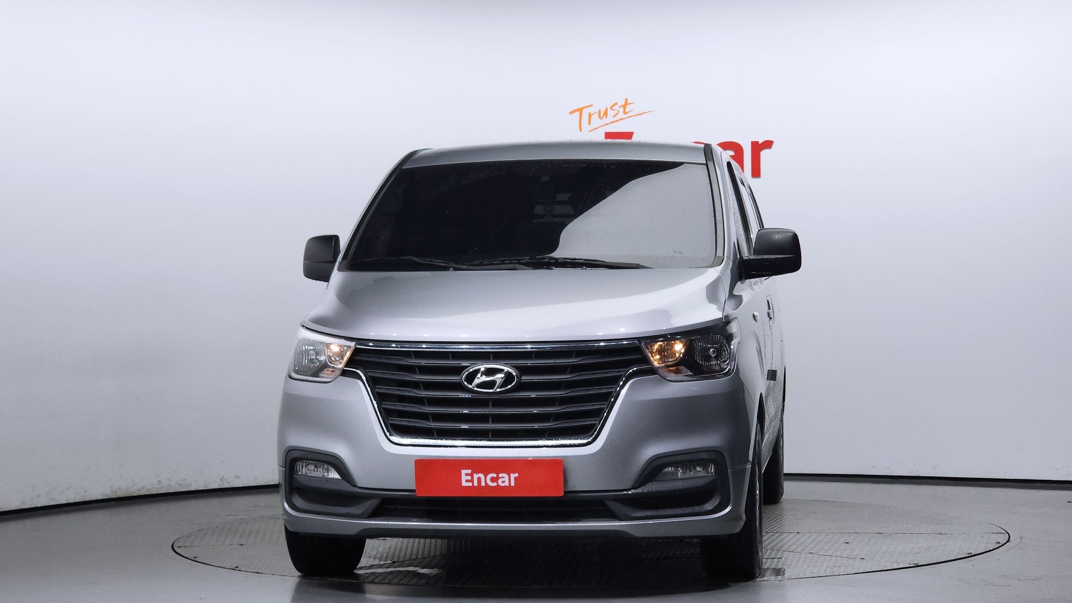 HYUNDAI STAREX GRAND 2020