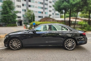 MERCEDES BENZ E-CLASS W213 2022