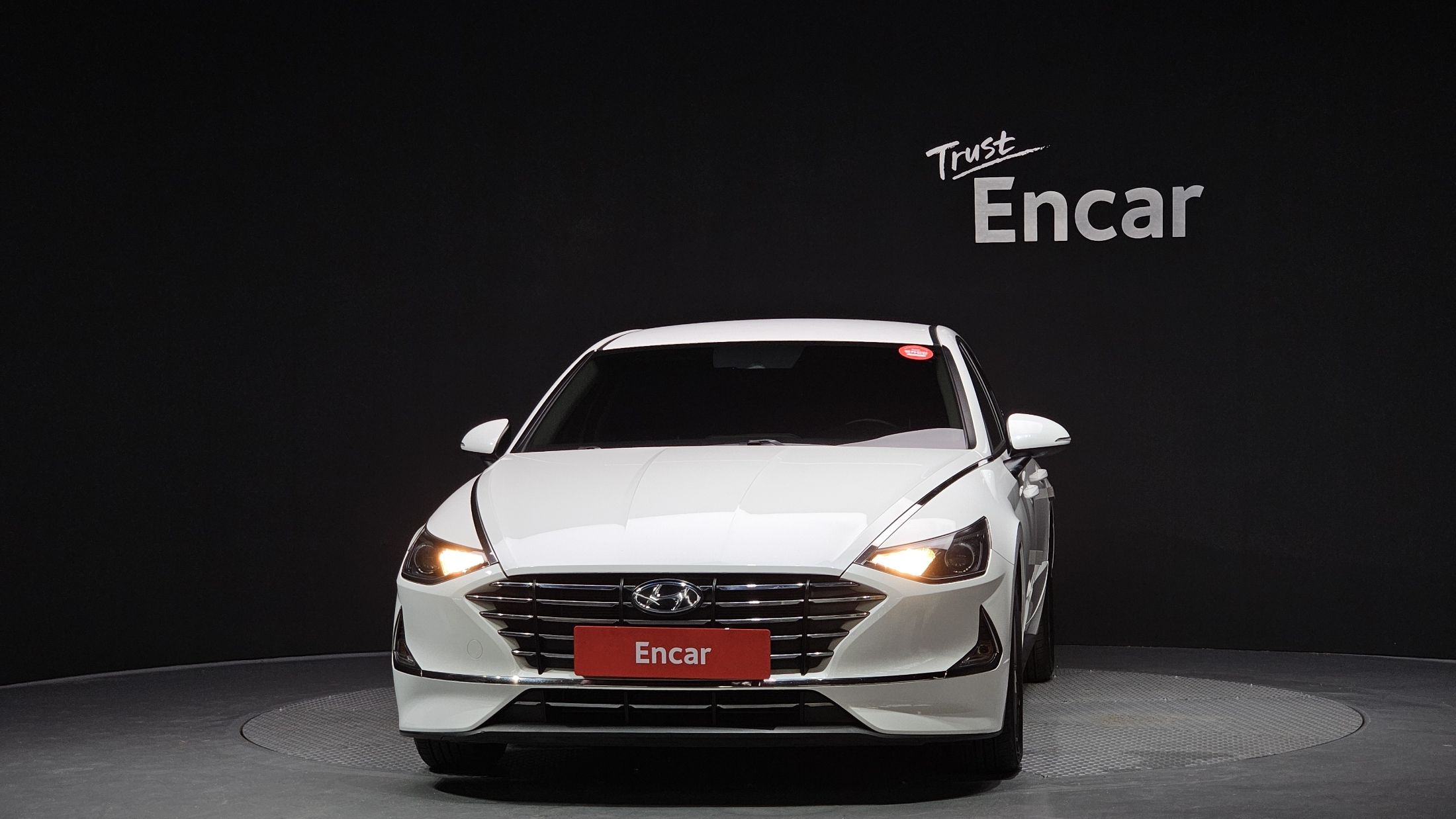 HYUNDAI SONATA DN8 2019