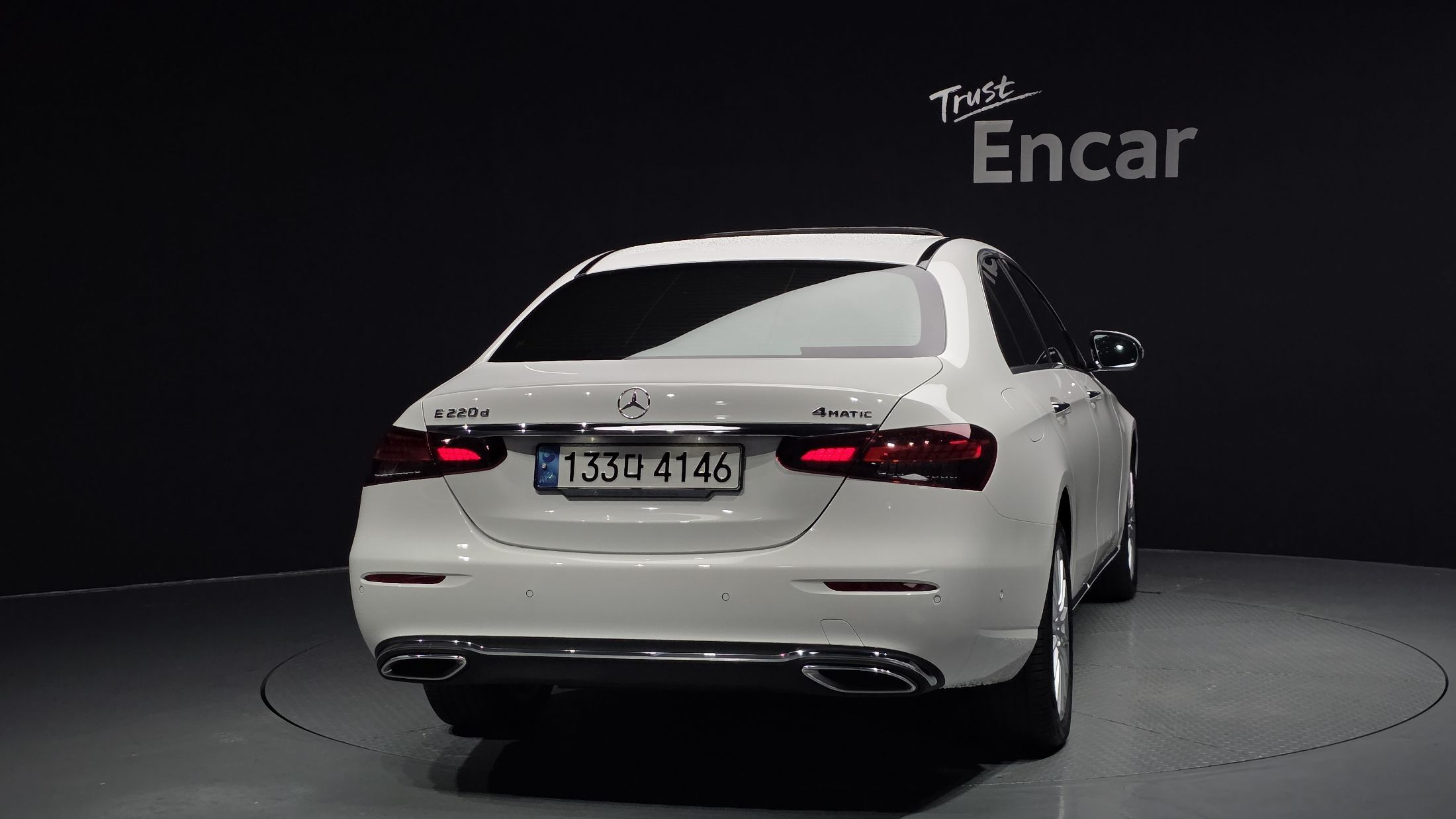 MERCEDES BENZ E-CLASS W213 2023