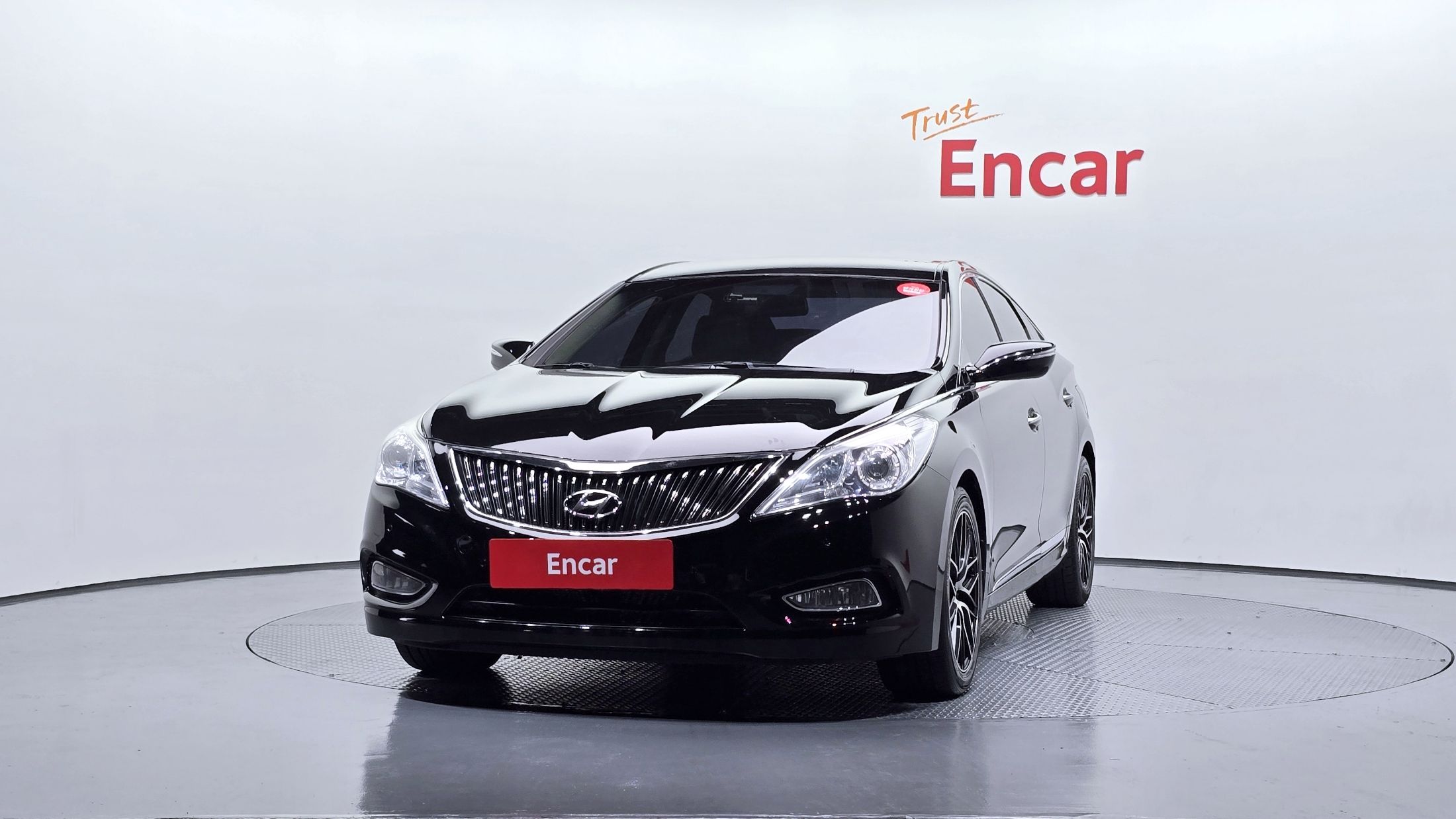 HYUNDAI GRANDEUR HG 2012