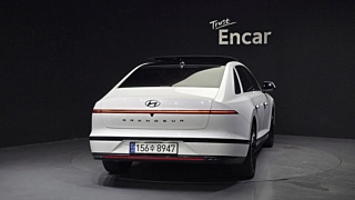 HYUNDAI GRANDEUR GN7 2023