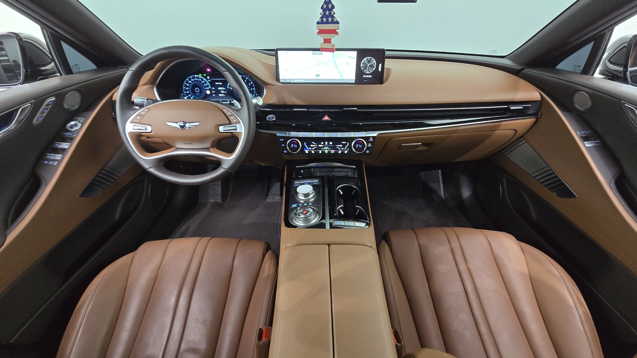 GENESIS G80 RG3 2023