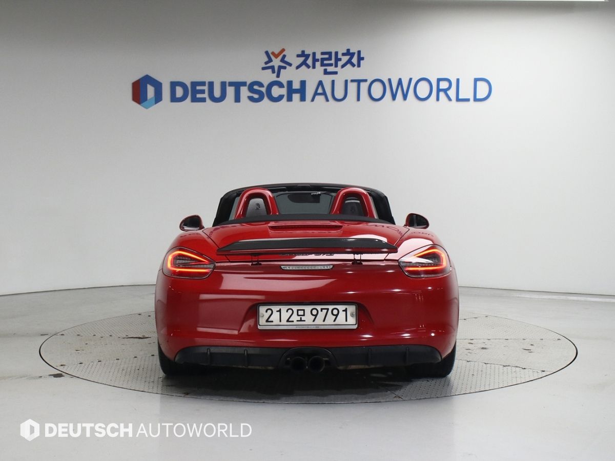 PORSCHE BOXSTER 2015