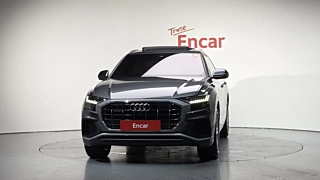 AUDI Q8 4M 2021