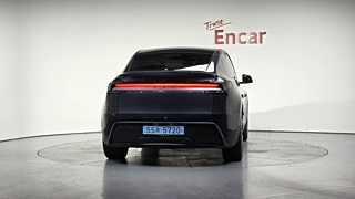 TESLA MODEL Y  RWD 2025