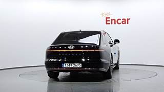 HYUNDAI GRANDEUR HYBRID GN7 2023