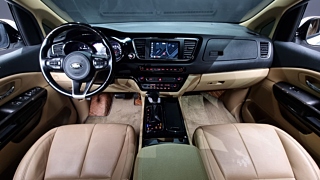 KIA CARNIVAL 2017