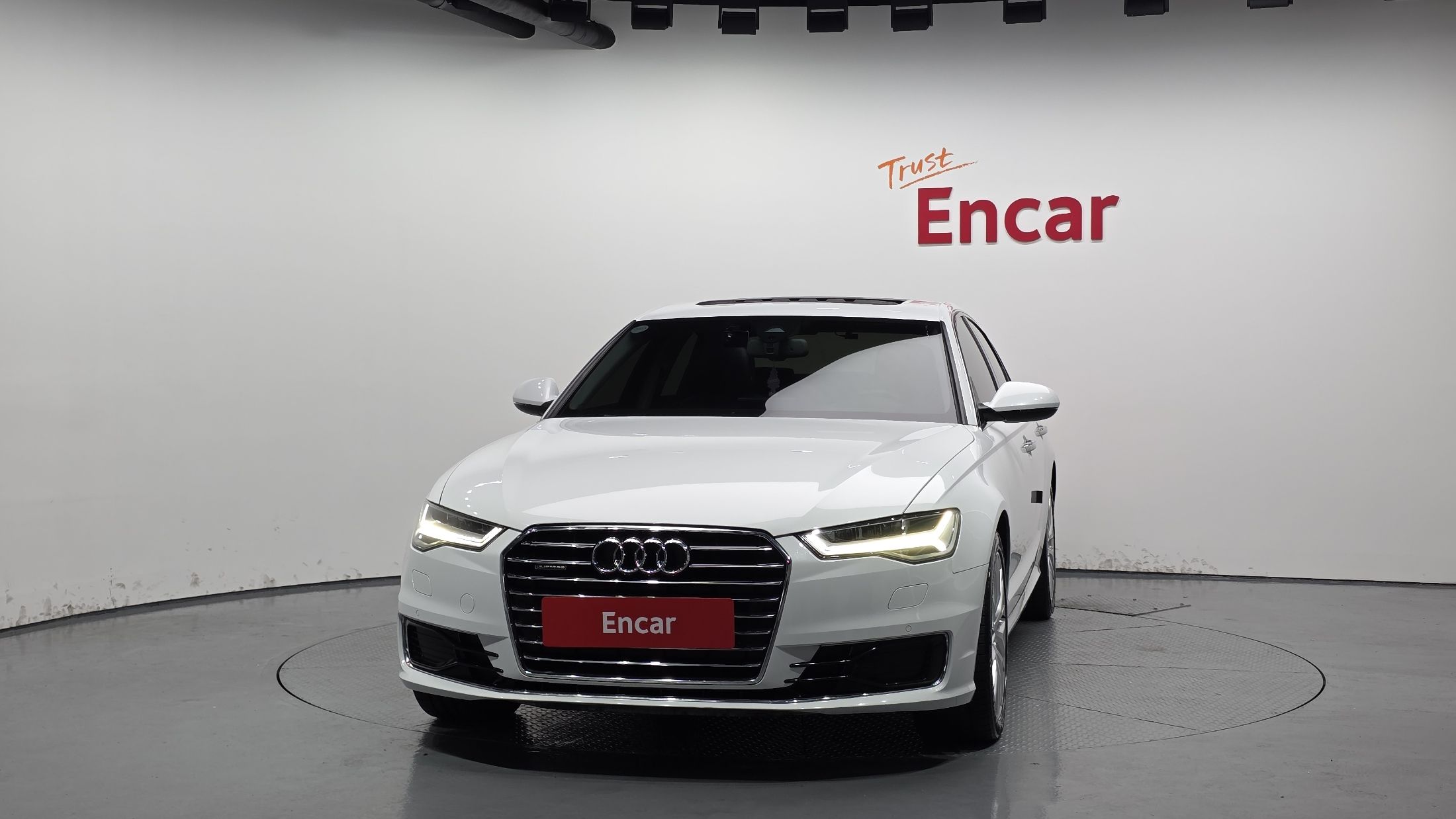 AUDI A6 2016