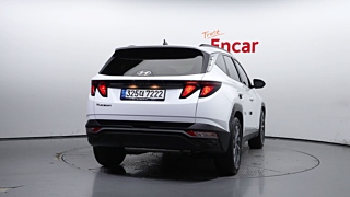 HYUNDAI TUCSON NX4 2021