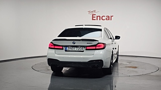 BMW 5-SERIES G30 2022