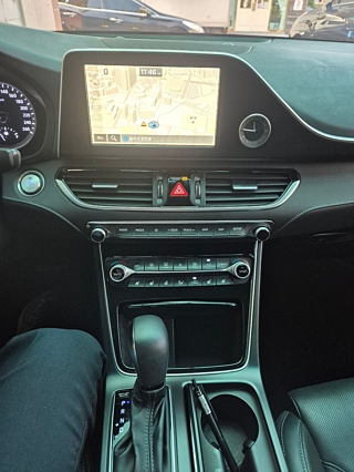 HYUNDAI GRANDEUR IG 2017