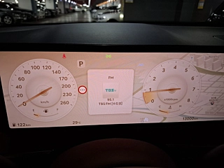 GENESIS GV70 2024