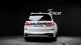 BMW X7 G07 2022