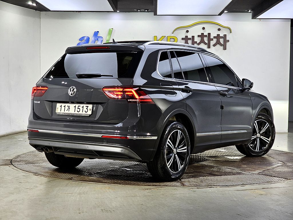 VOLKSWAGEN TIGUAN 2018