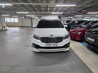 KIA CARNIVAL 2017