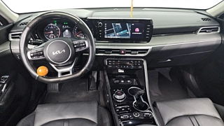 KIA K5 2023