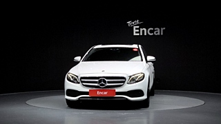 MERCEDES BENZ E-CLASS W213 2017