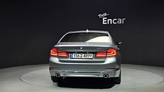 BMW 5-SERIES G30 2018