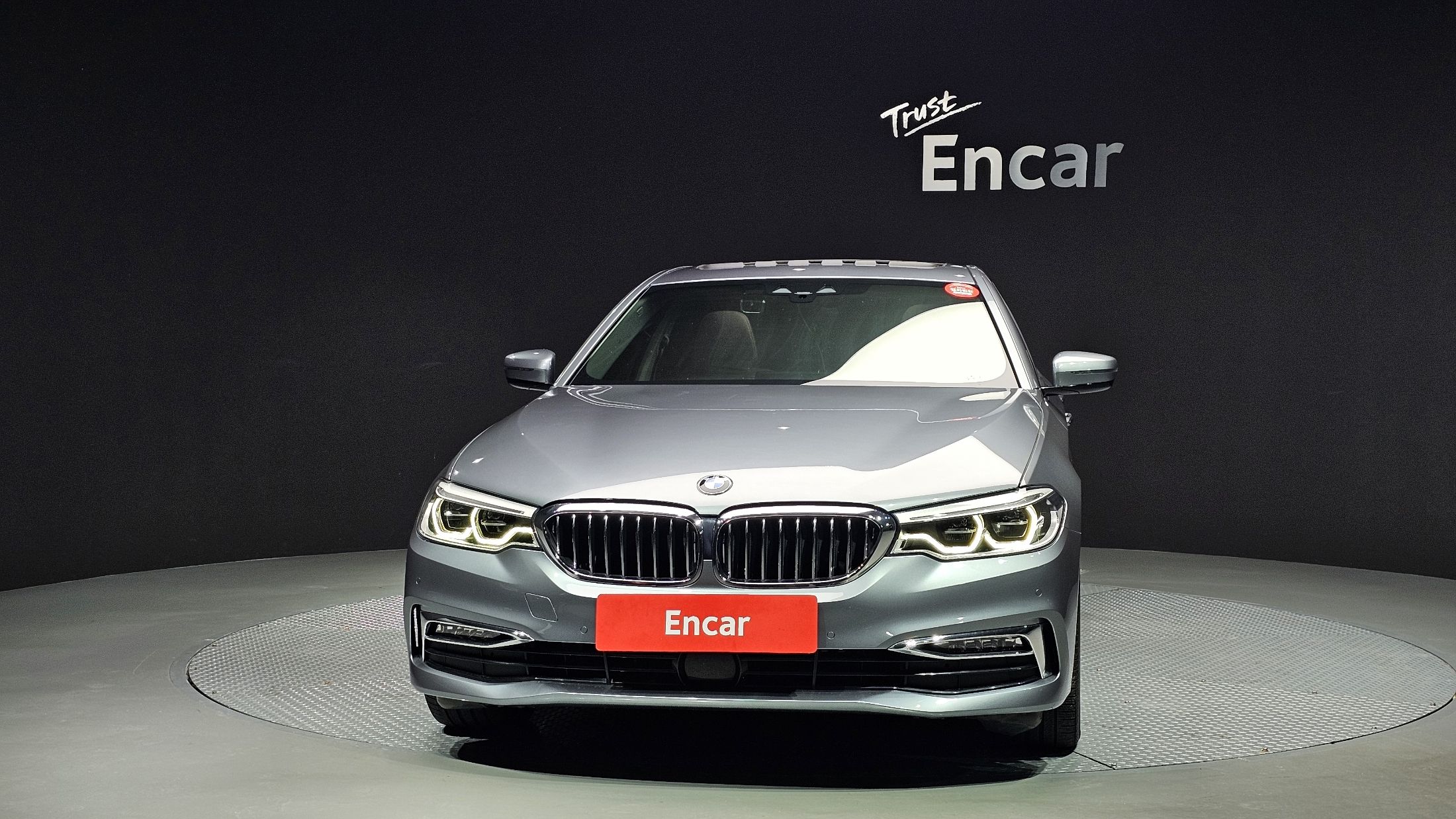 BMW 5-SERIES G30 2018