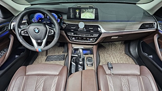BMW 5-SERIES G30 2018