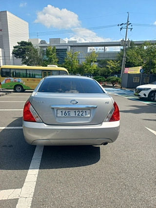 SAMSUNG SM5 NEW IMPRESSION 2009