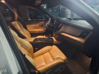 VOLVO XC90 2018