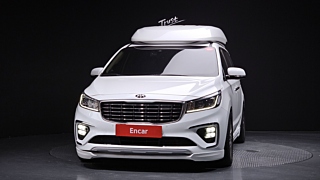 KIA CARNIVAL 2018