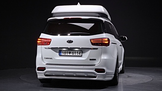 KIA CARNIVAL 2018