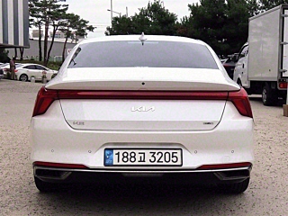 KIA K8 HYBRID 2023