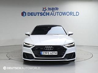 AUDI A7 4K 2020