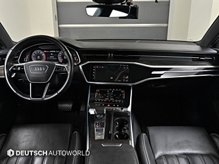 AUDI A7 4K 2020