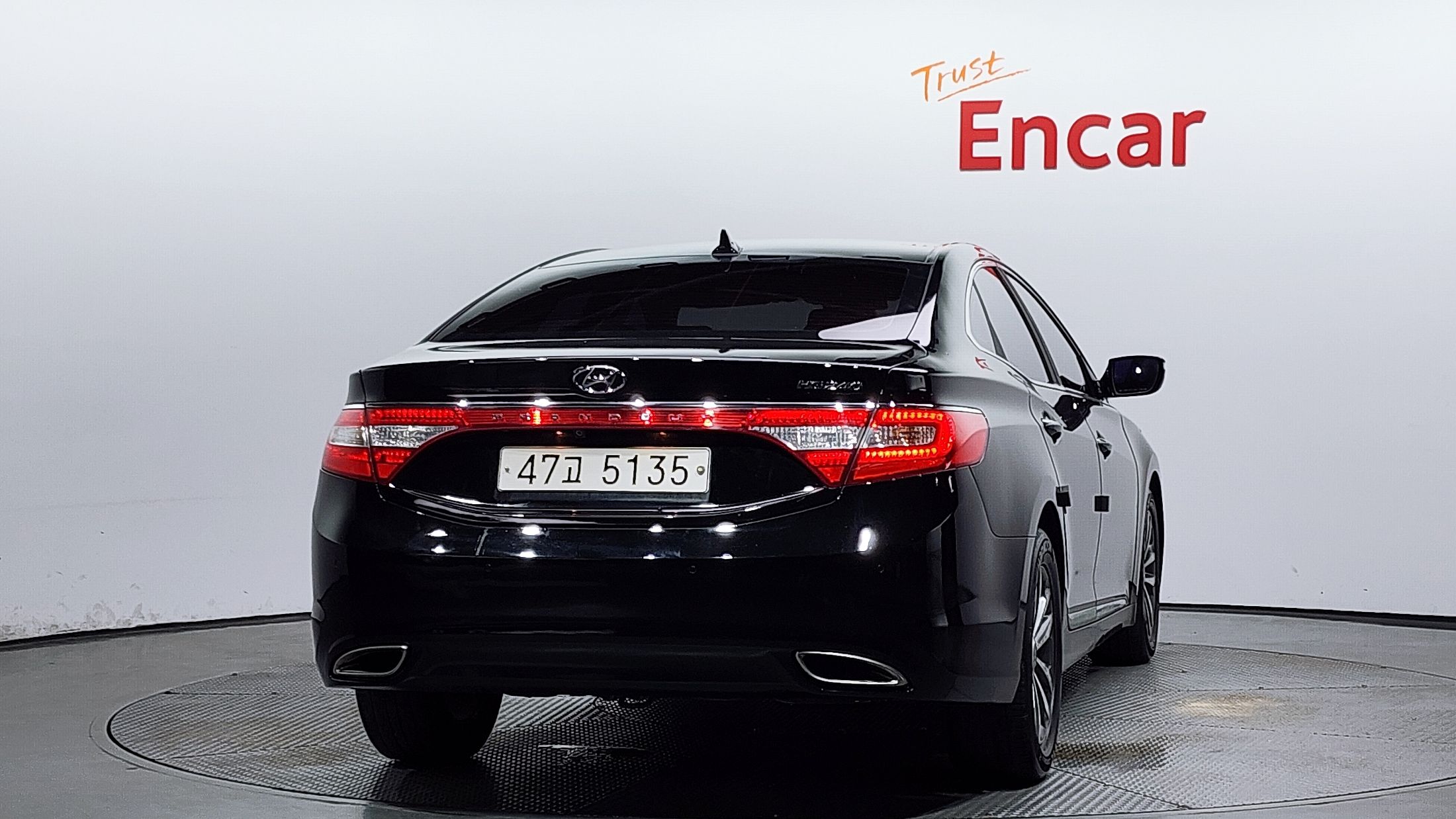 HYUNDAI GRANDEUR HG 2011