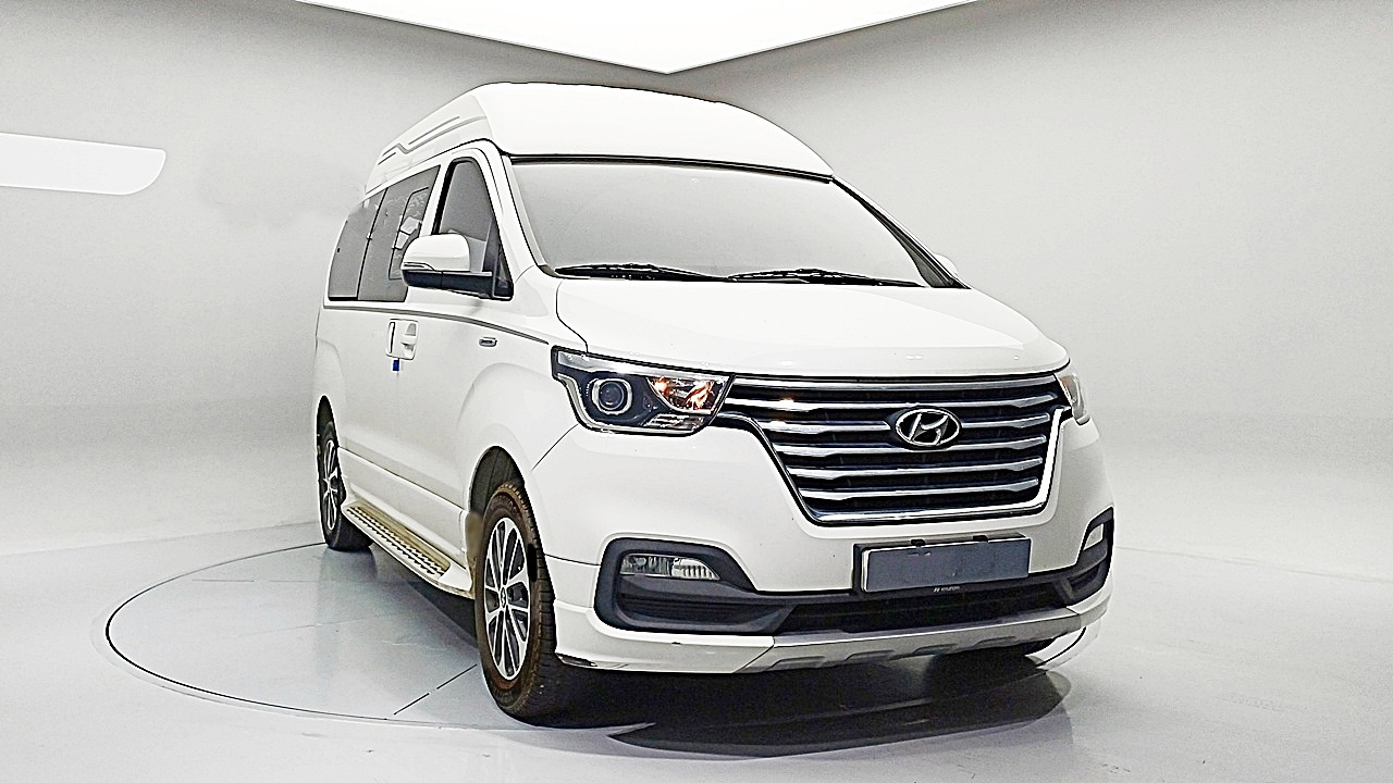 HYUNDAI STAREX GRAND 2019