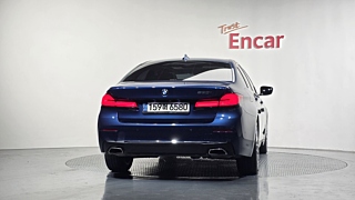 BMW 5-SERIES G30 2020