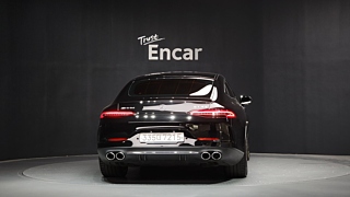 MERCEDES BENZ AMG GT 2020