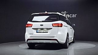 KIA CARNIVAL 2017