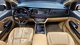 KIA CARNIVAL 2017