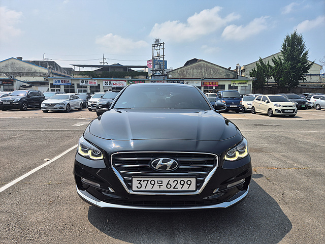 HYUNDAI GRANDEUR IG 2017
