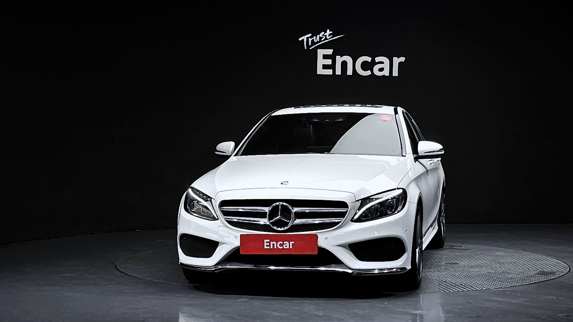 MERCEDES BENZ C-CLASS W205 2016